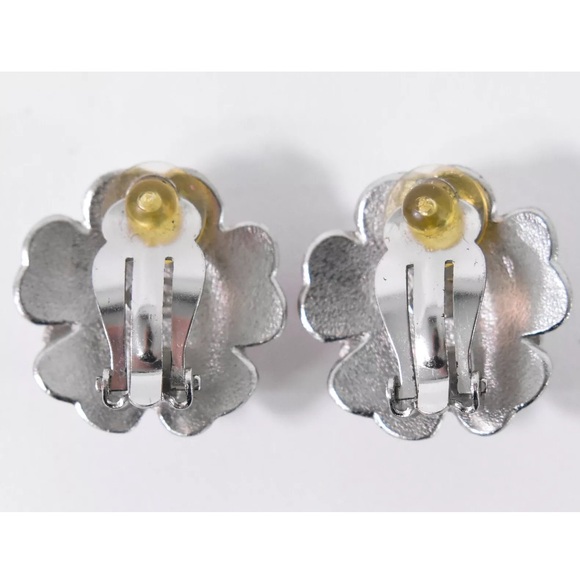 CHANEL Camelia CC Pink & Silver-tone Metal Earrings - Picture 2 of 9